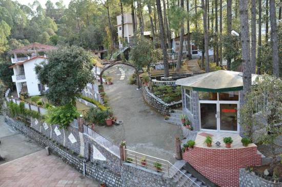 Aamod Resort 
